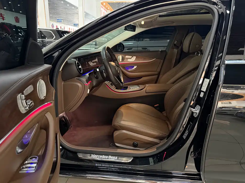 Mercedes-Benz E-Class 2023