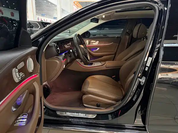 Mercedes-Benz E-Class 2023
