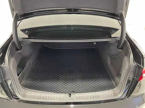 Audi A6L 2023