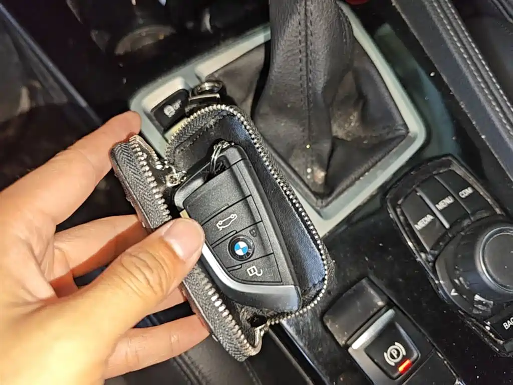 BMW 1 Series 2018 — фото 9
