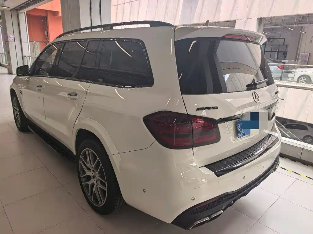 Mercedes-Benz GLS AMG 2018 — фото 3