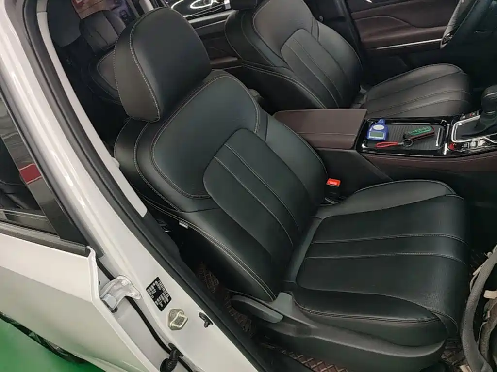 GAC Motor Trumpchi M6 2023 — фото 25