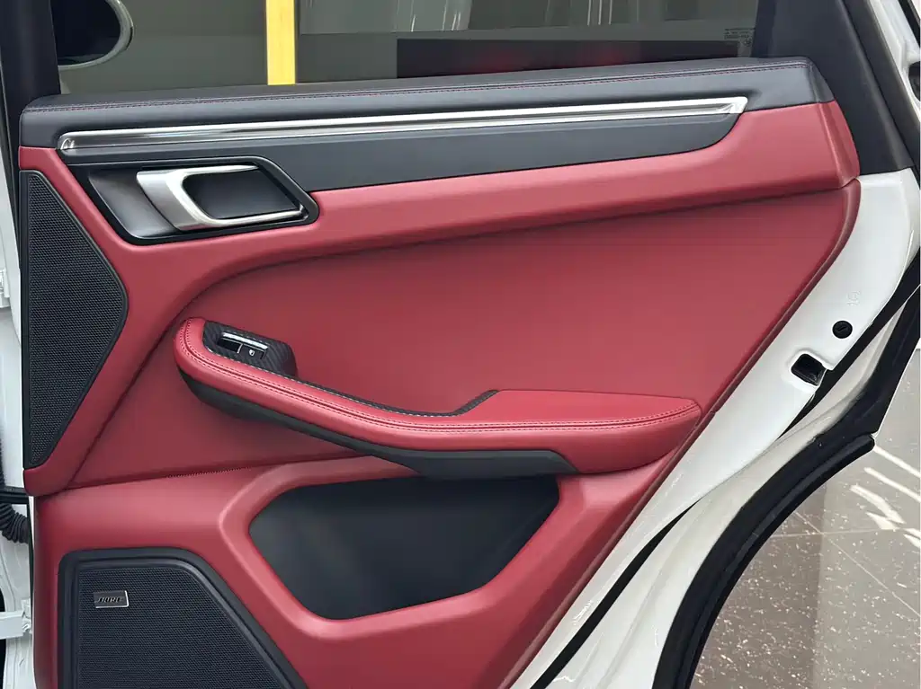 Porsche Macan 2020 — фото 9