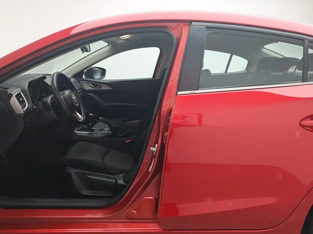 Mazda 3 Angkesela 2017 — фото 10