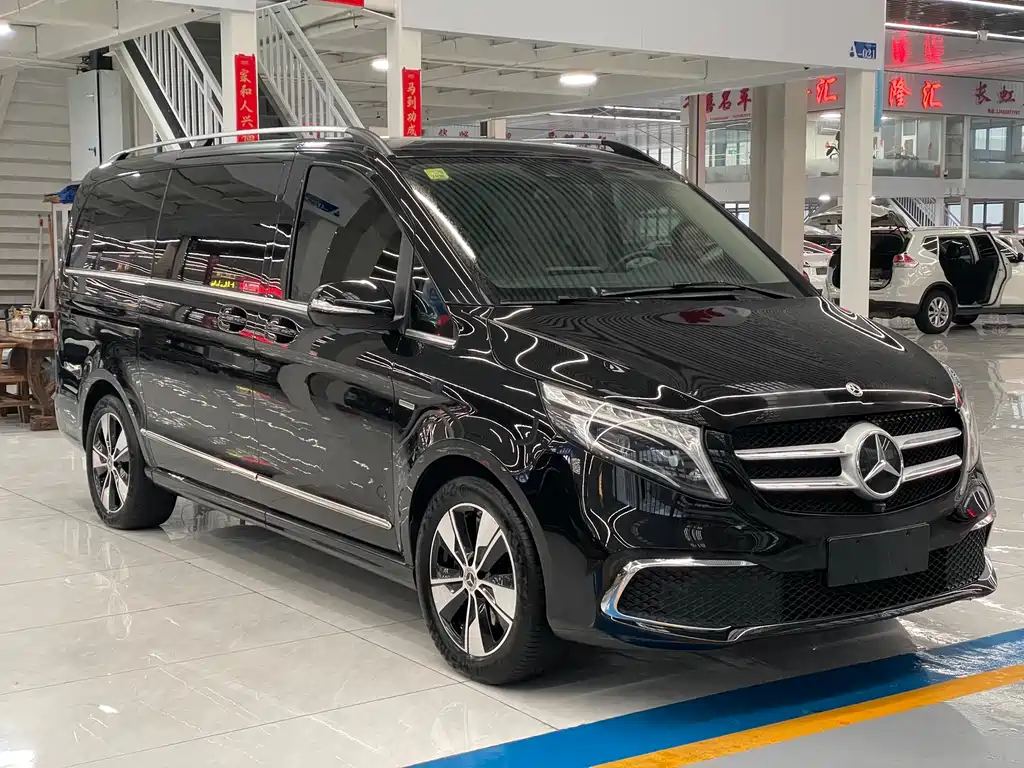 Mercedes-Benz V-Class 2020 — фото 3