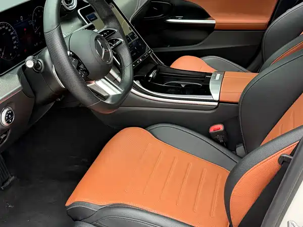 Mercedes-Benz C-Class 2022