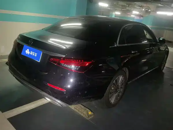 Mercedes-Benz E-Class 2023