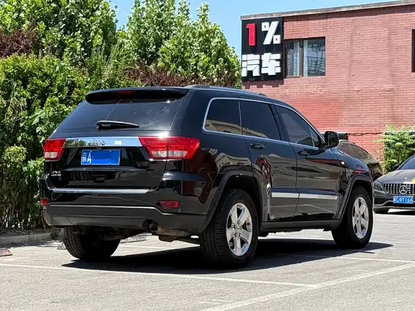 Jeep Grand Cherokee 2012
