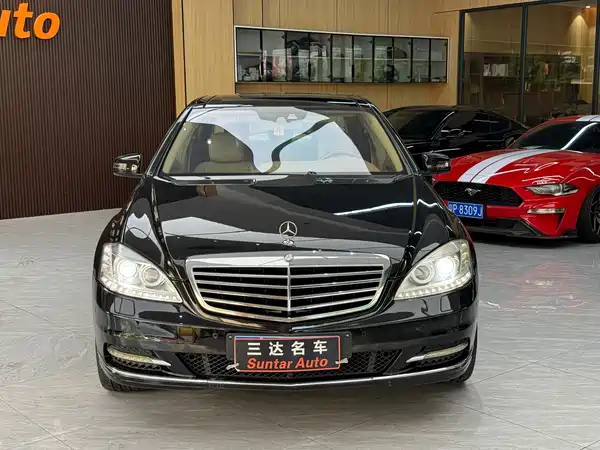 Mercedes-Benz S-Class 2013