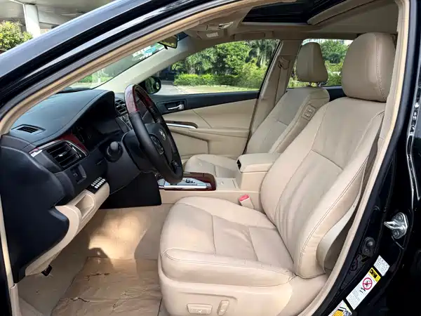 Toyota Camry 2013