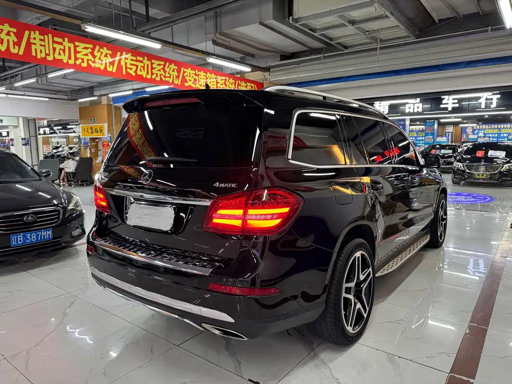 Mercedes-Benz GLS 2016 — фото 10