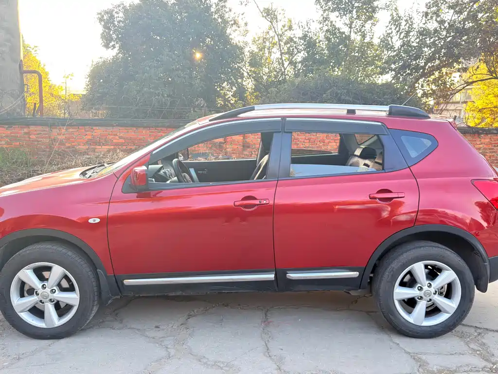 Nissan Qashqai 2014 — фото 3