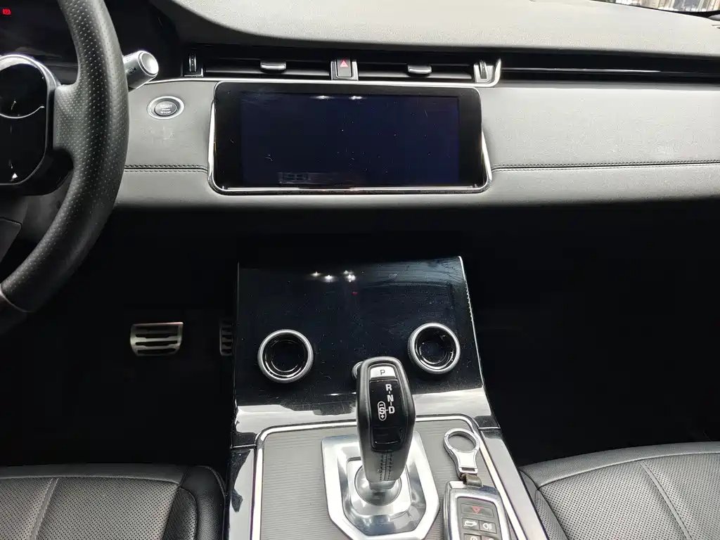 Land Rover Evoque 2020 — фото 14