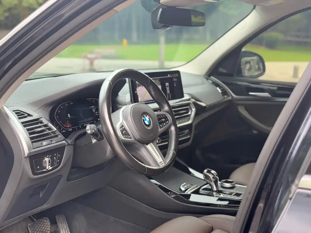 BMW X3 2022 — фото 18