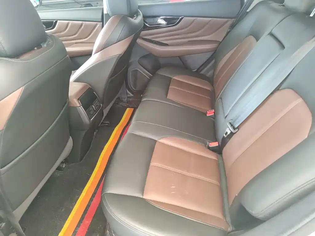 Dongfeng Fengshen AX7 2018 — фото 17