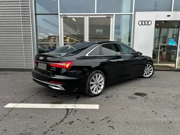 Audi A6L 2023
