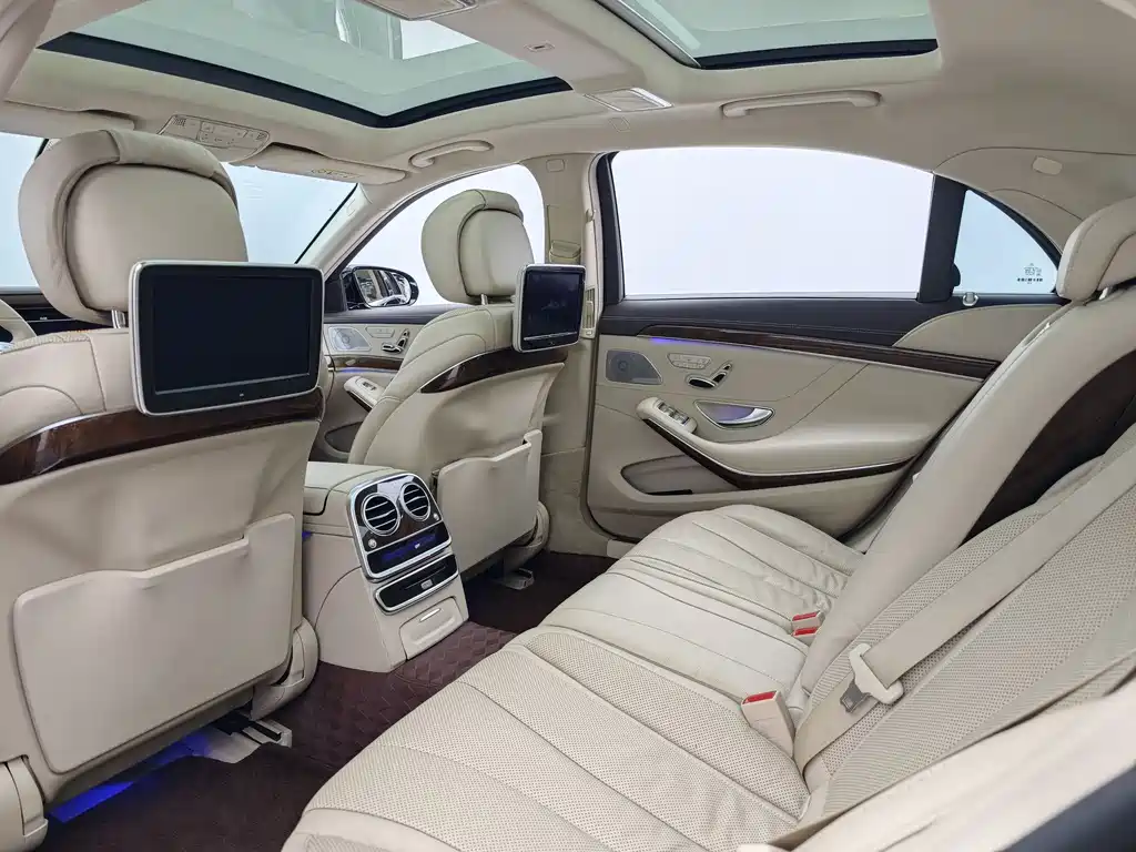 Mercedes-Benz S-Class 2015 — фото 21