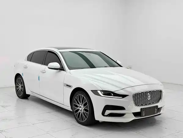 Jaguar XEL 2019