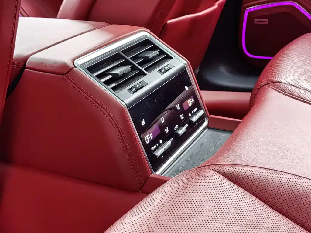 Porsche Panamera 2024 — фото 18