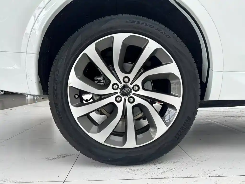 Land Rover Discovery Sport 2020 — фото 7