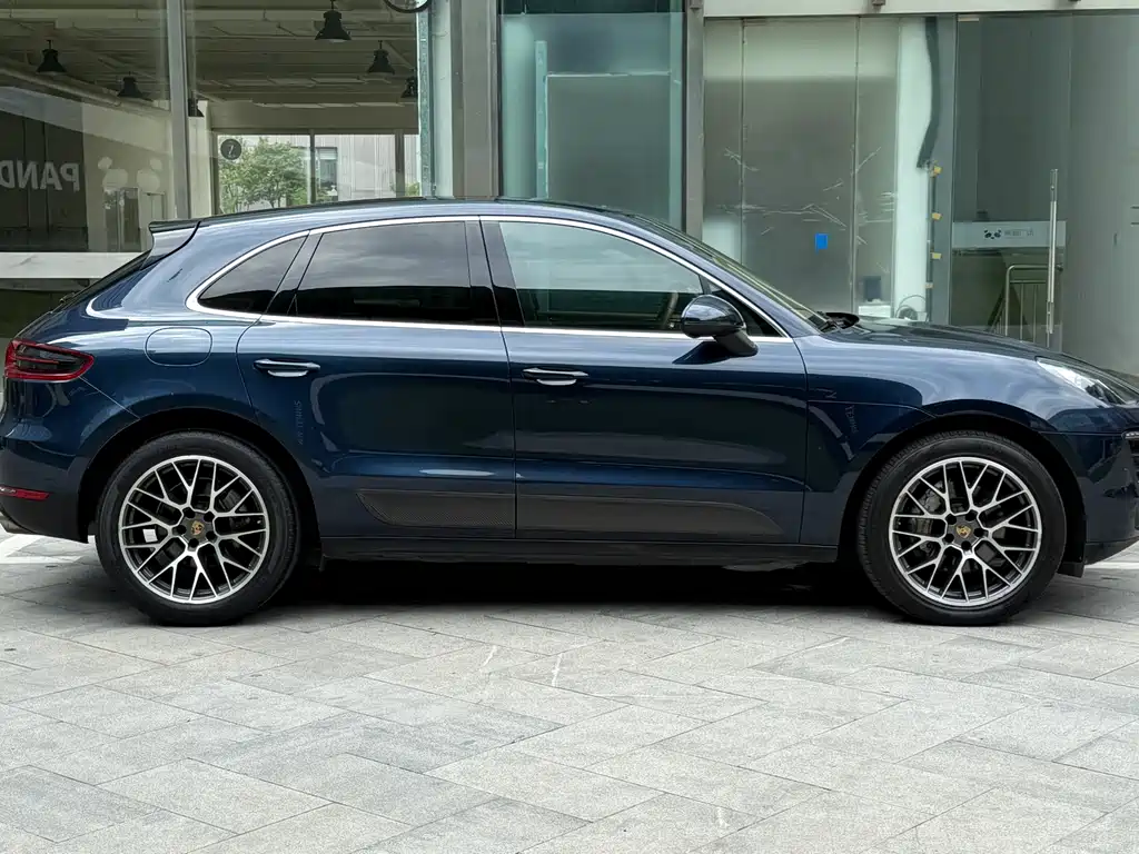 Porsche Macan 2015