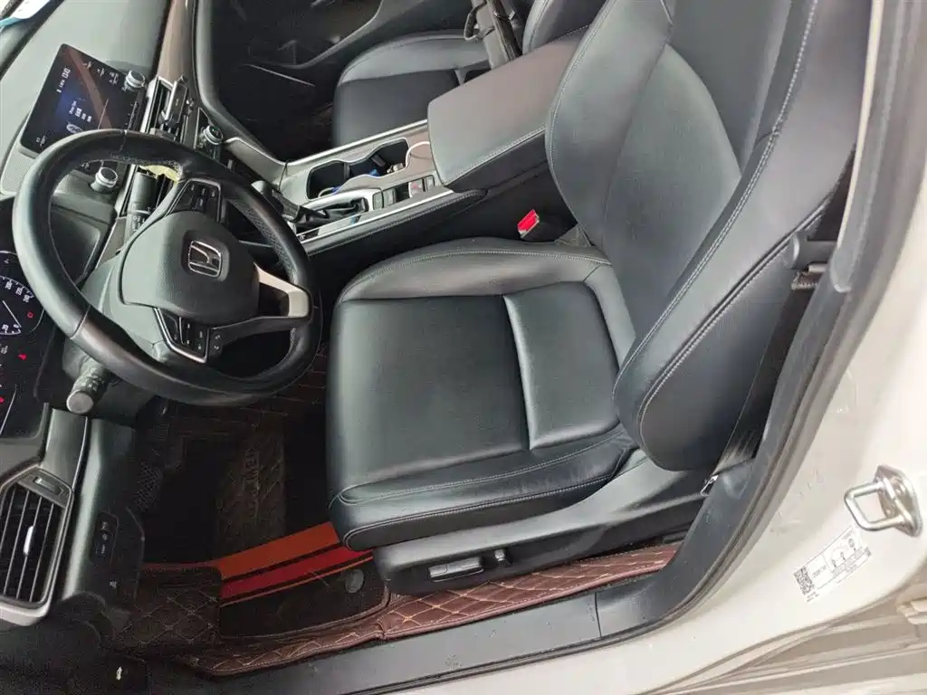 Honda Accord 2019 — фото 16