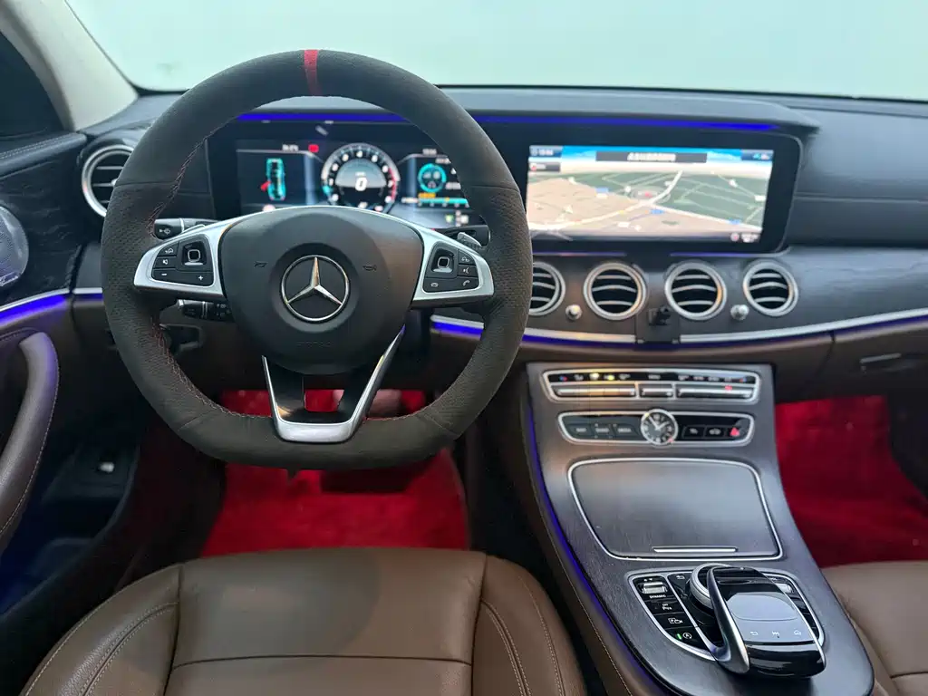 Mercedes-Benz E-Class 2018 — фото 11