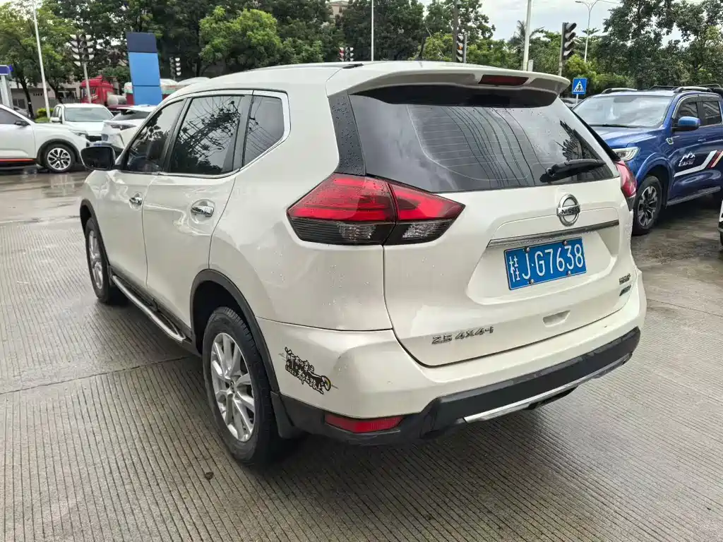 Nissan X-Trail 2017