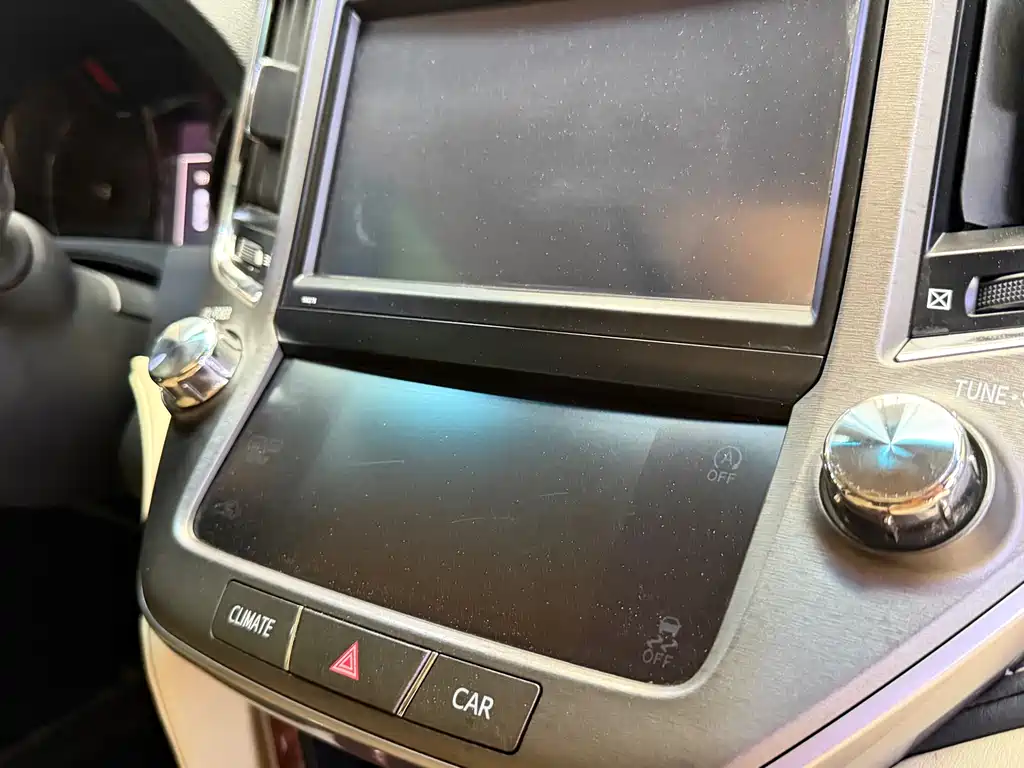Toyota Crown 2018 — фото 13