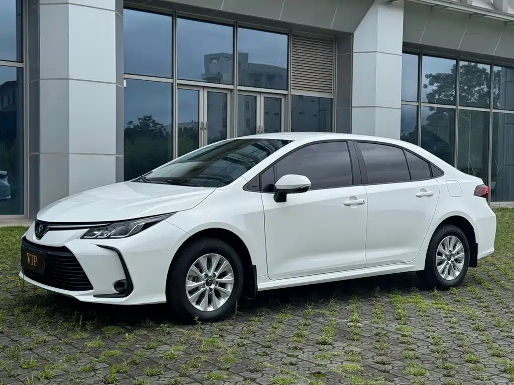Toyota Corolla 2024
