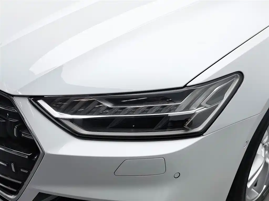 Audi A7L 2023 — фото 5