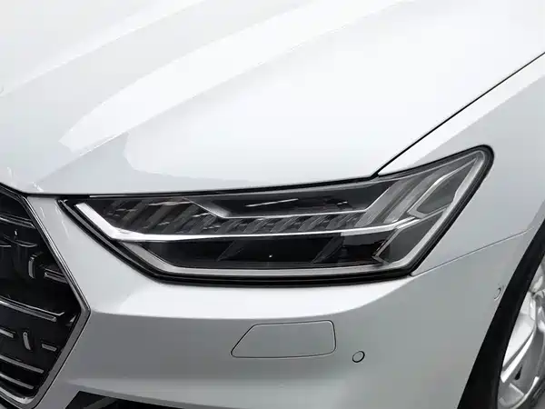 Audi A7L 2023