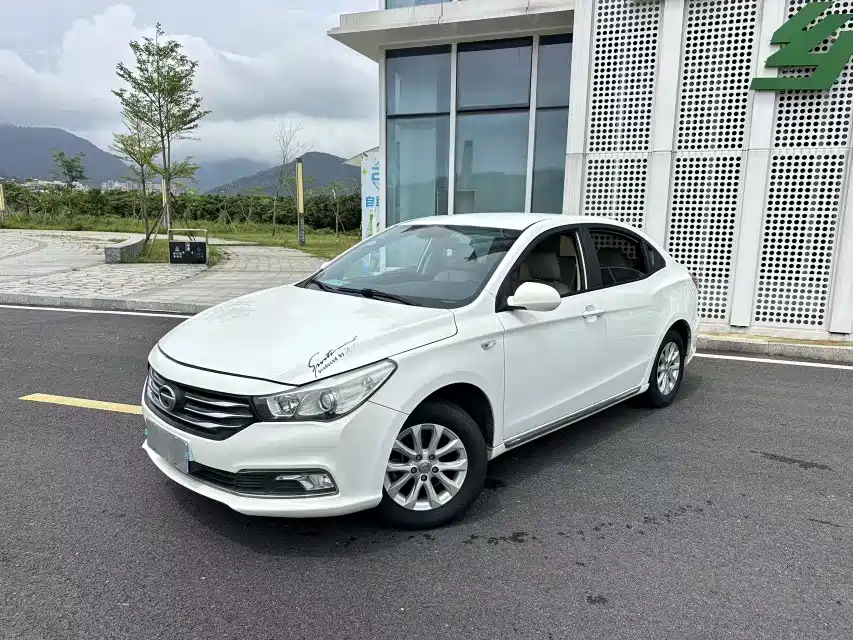 GAC Motor Trumpchi GA3S 2016