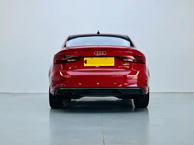 Audi A3 2019 — фото 8