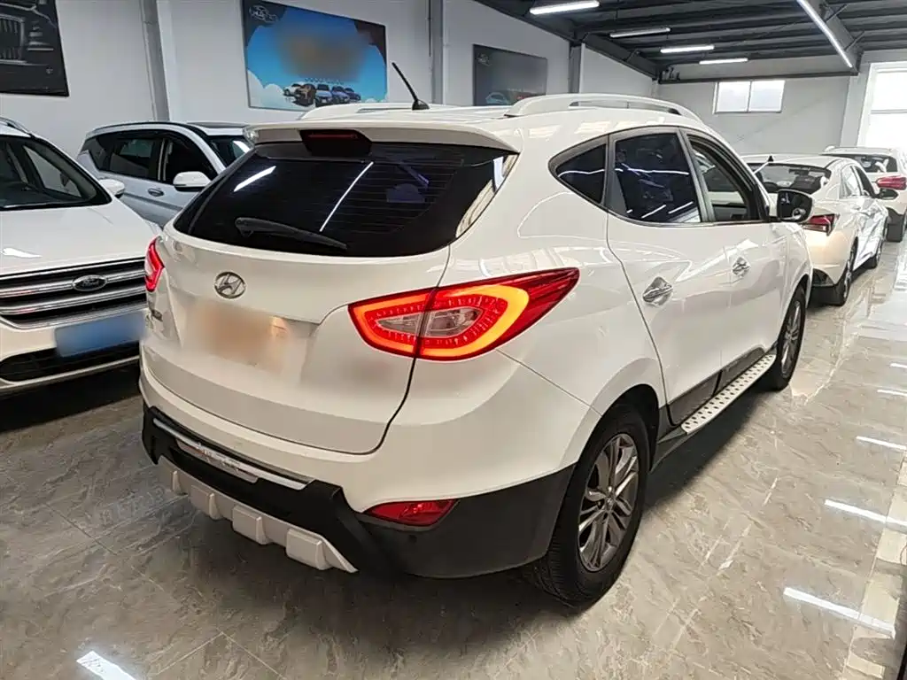 Hyundai ix35 2015 — фото 7