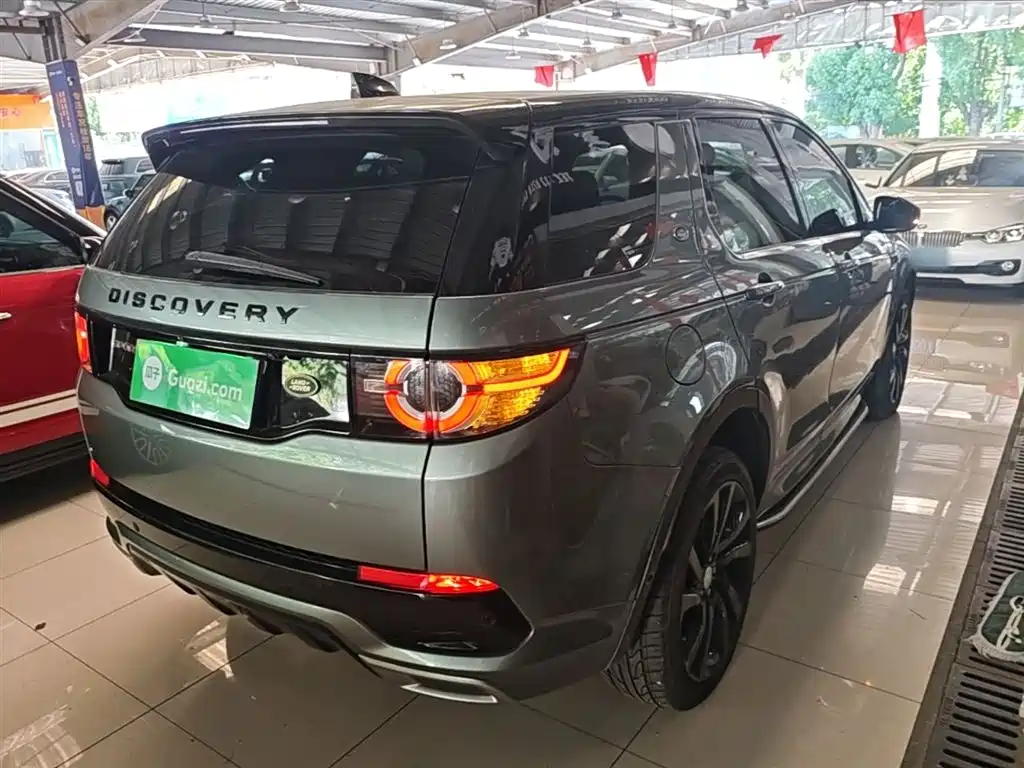 Land Rover Discovery Sport 2019 — фото 7
