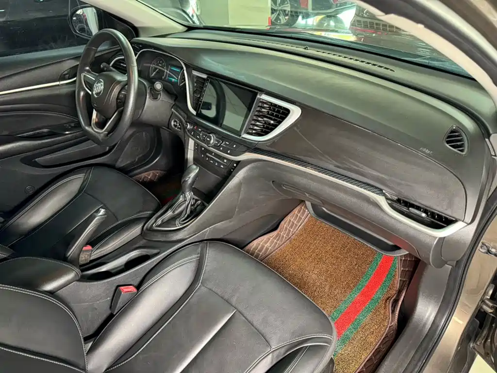 Buick Excelle 2016 — фото 10