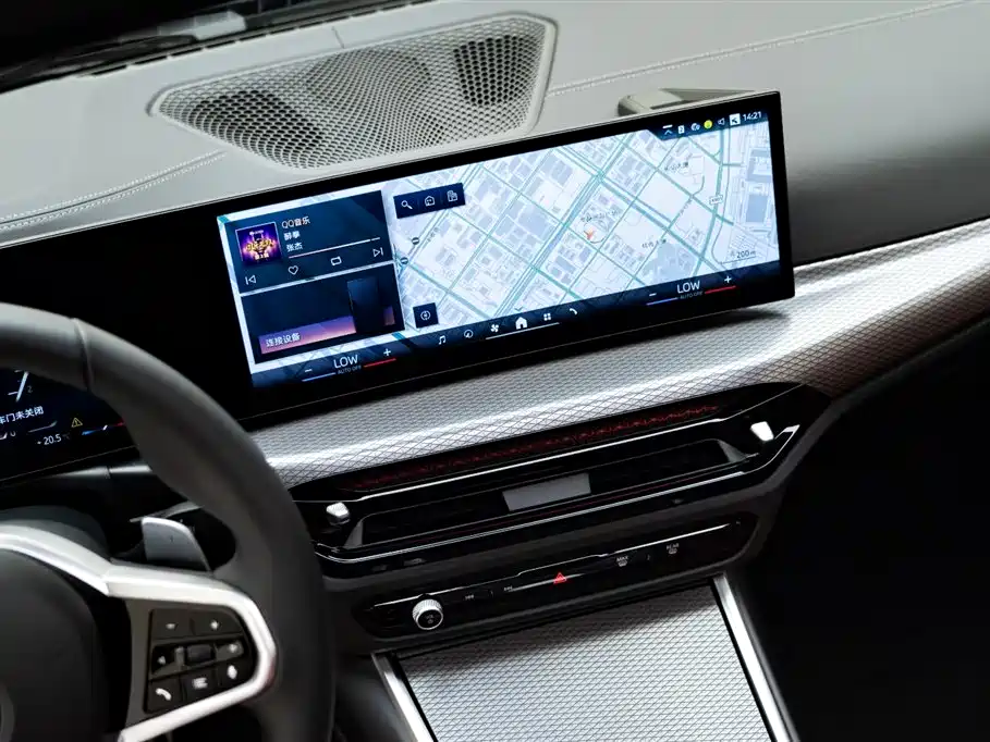 BMW 4 Series 2025 — фото 12