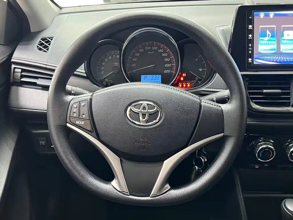 Toyota Vios FS 2022 — фото 11