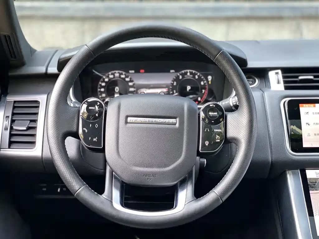 Land Rover Sport 2019 — фото 9