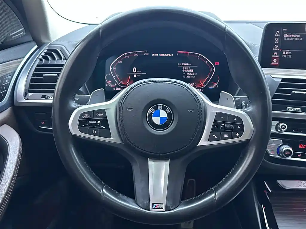 BMW X3 2019 — фото 14