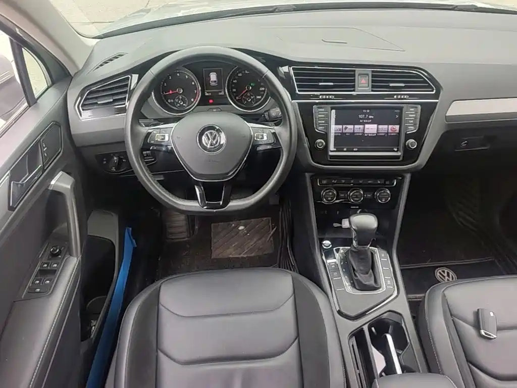 Volkswagen Tiguan L 2018 — фото 17
