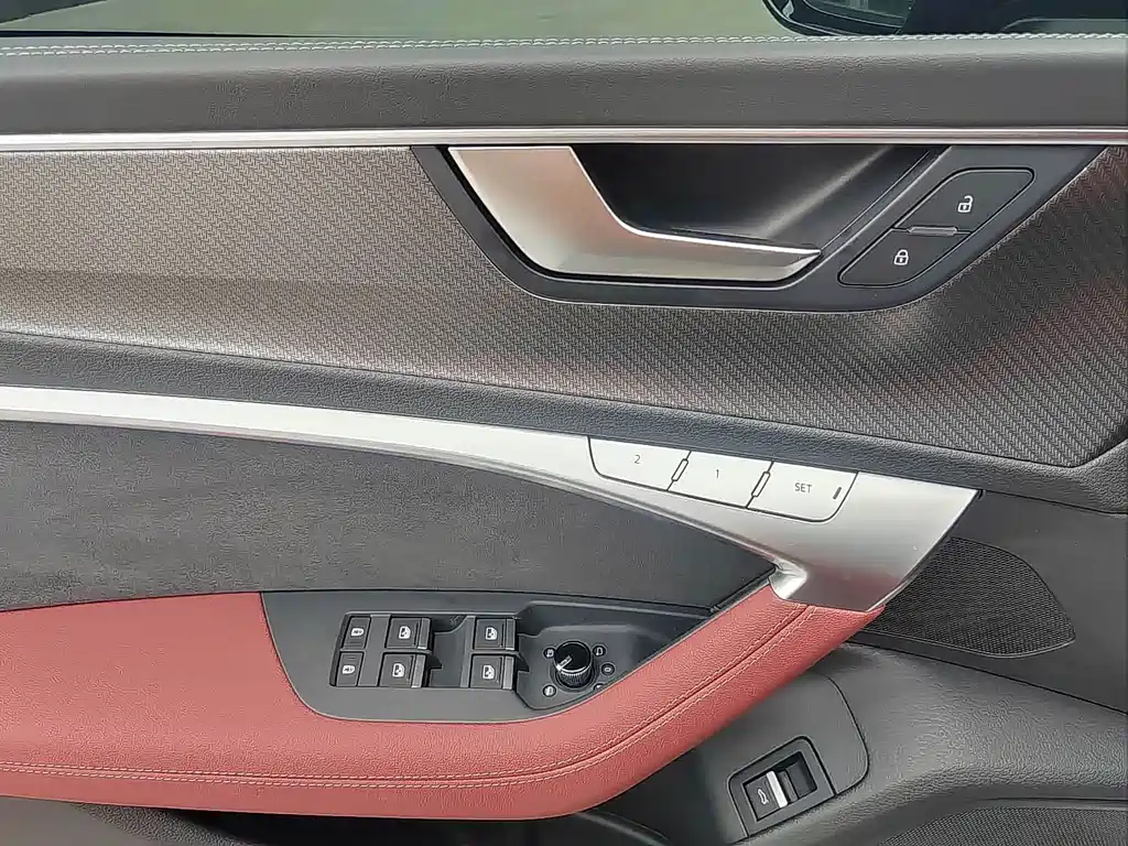 Audi A7L 2025 — фото 14