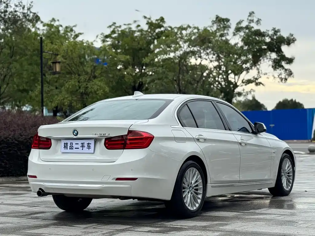 BMW 3 Series 2015 — фото 8