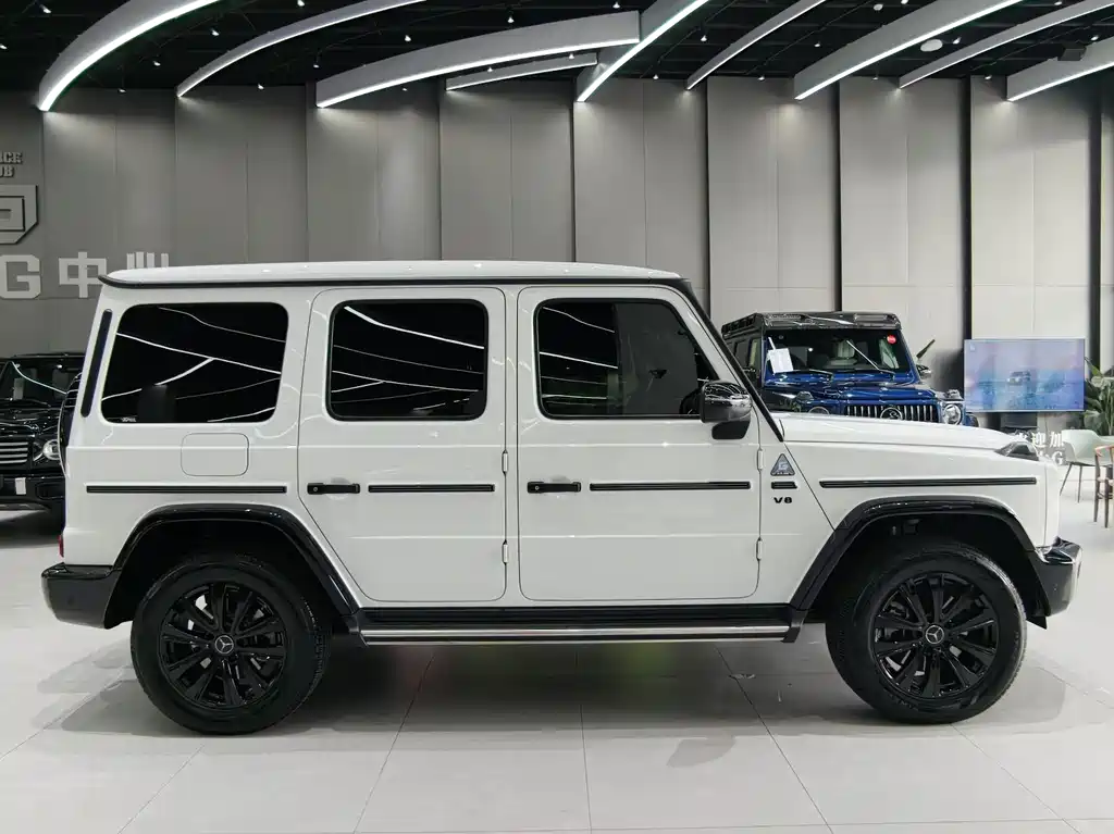 Mercedes-Benz G-Class 2023 — фото 4