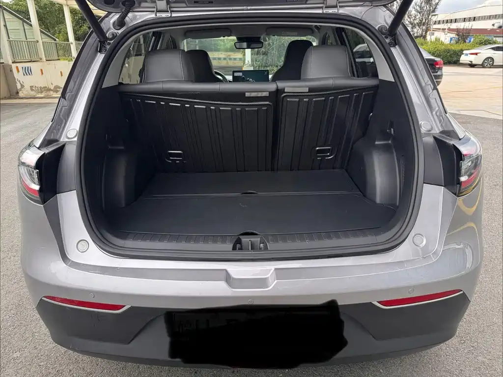 Geely Galaxy Starwish 2025 — фото 20