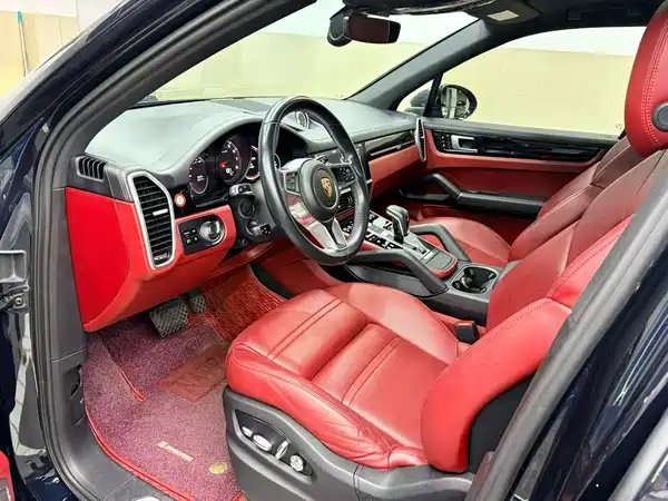 Porsche Cayenne 2020
