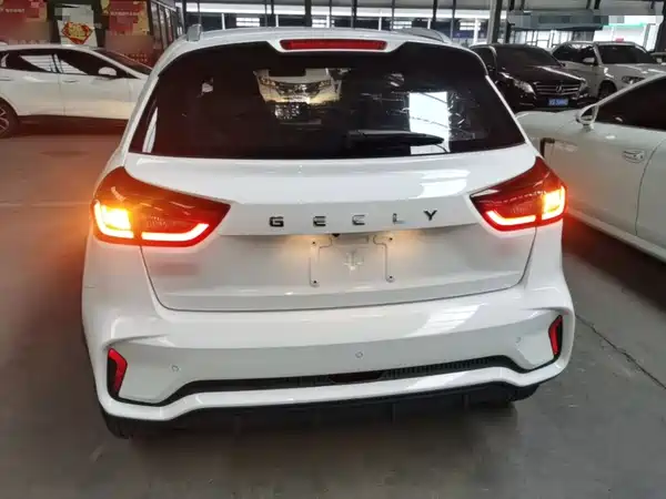 Geely Vision X3 2021
