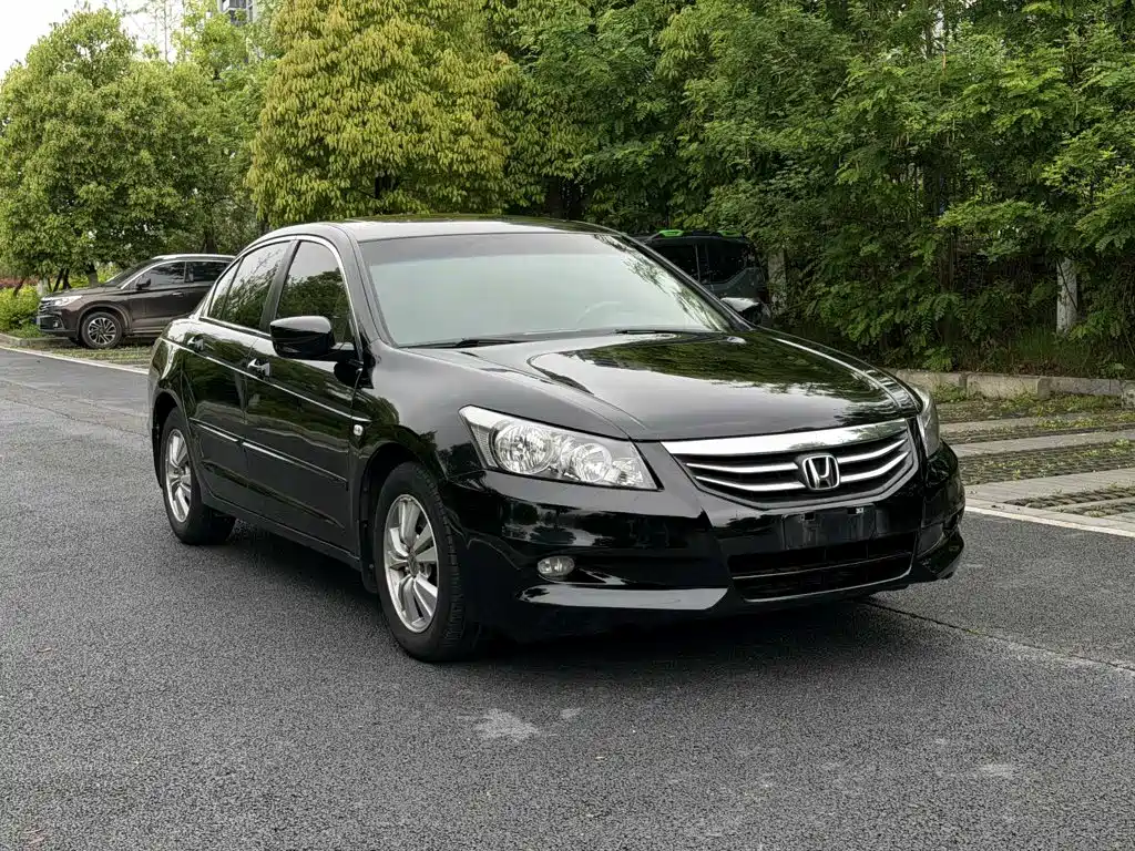 Honda Accord 2011