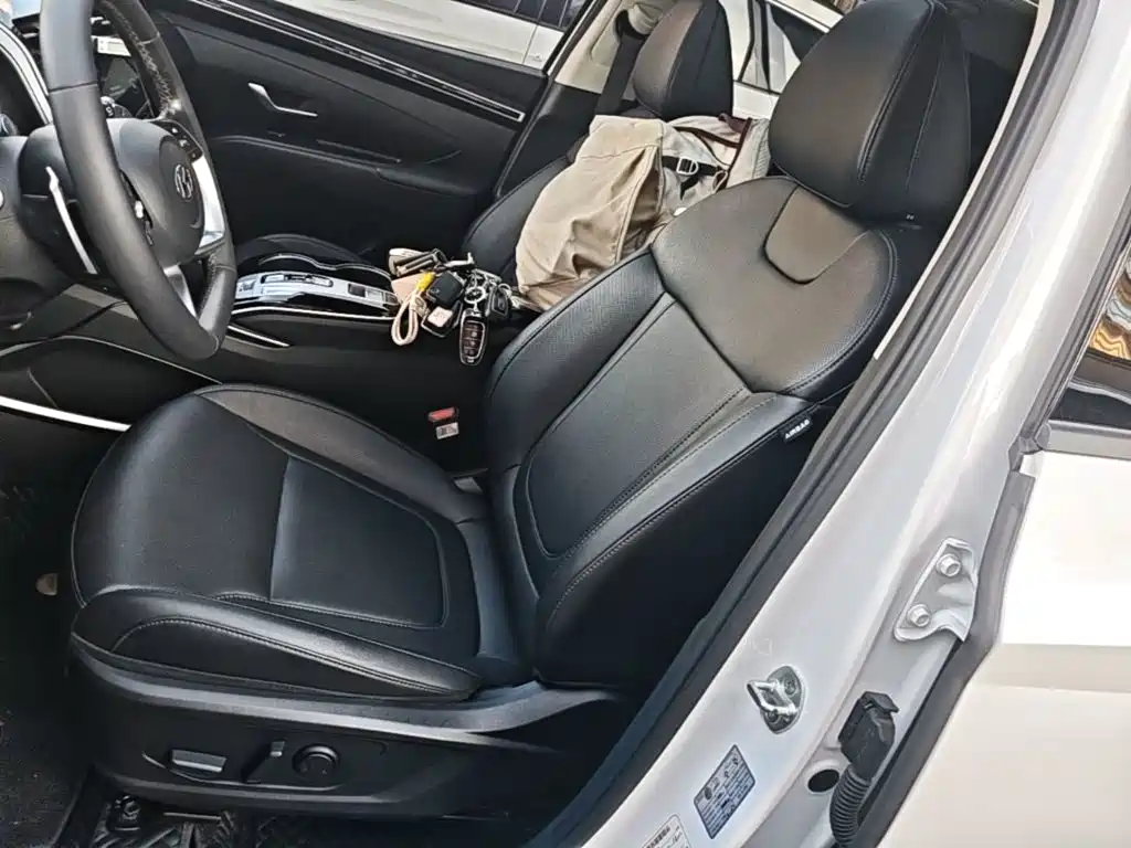 Hyundai Tucson 2023 — фото 15